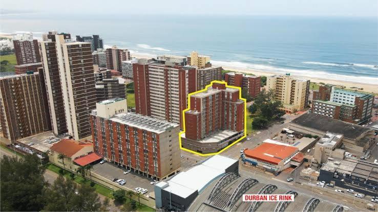 Unit 95 Oceanic - Self Catering, North Beach Durban Eksteriør billede