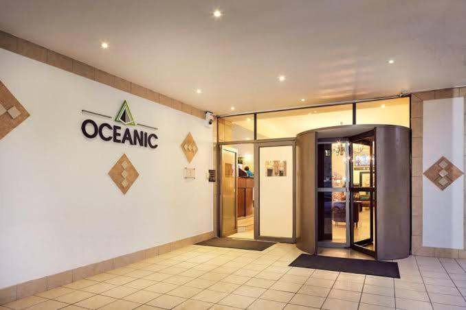 Unit 95 Oceanic - Self Catering, North Beach Durban Eksteriør billede